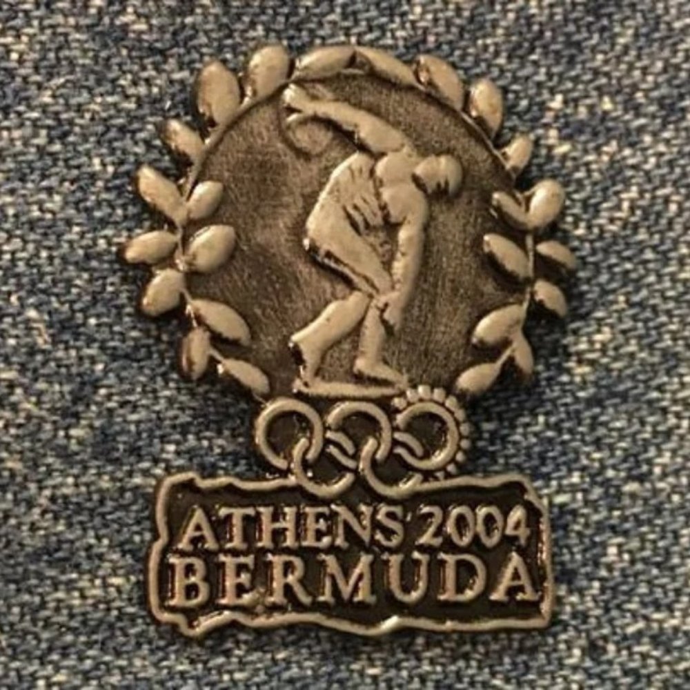 Discus Olympic NOC Pin ~ 2004 Bermuda ~ Athens Summer Games